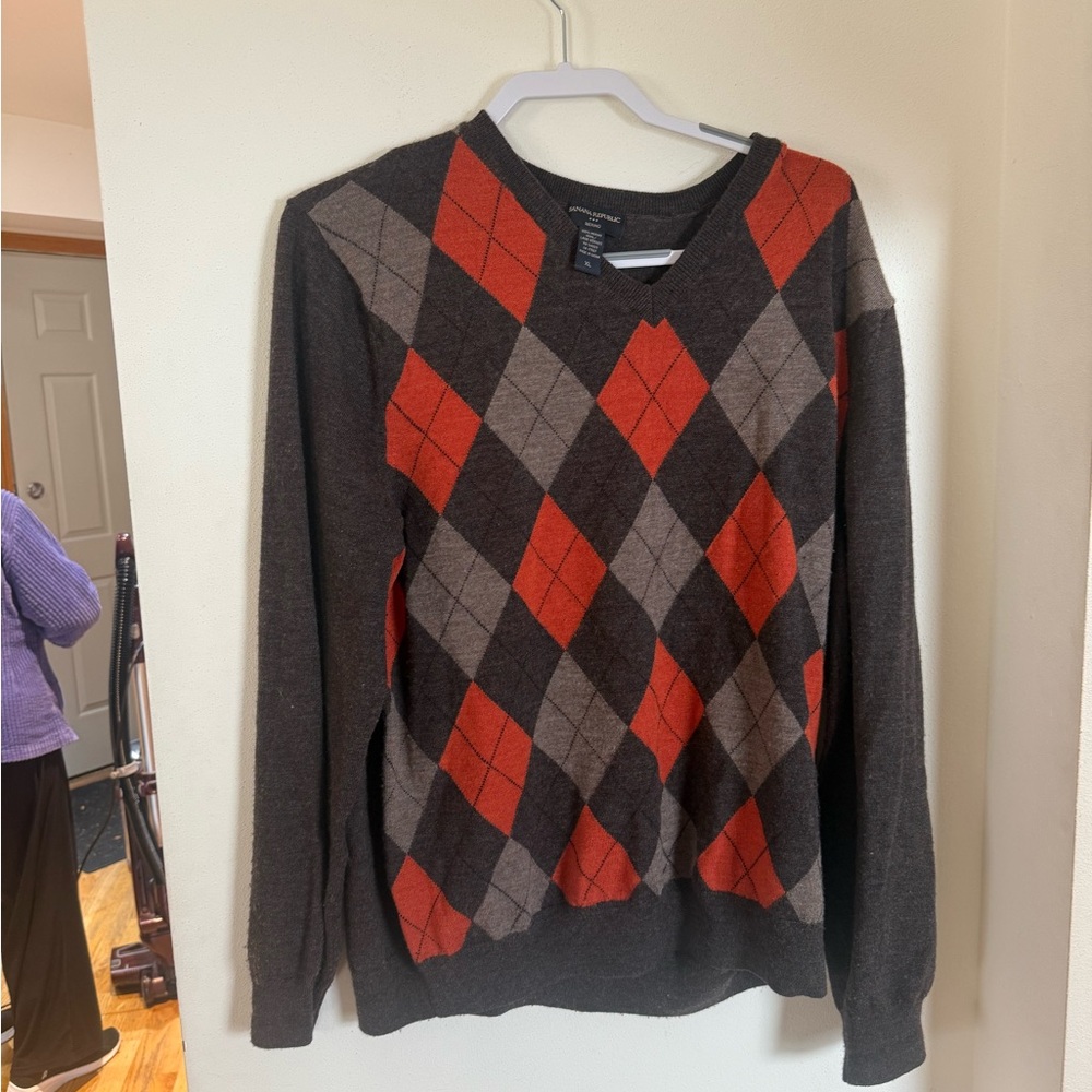 Banana Republic Men's Argyle Sweater - Brown, Tan, and Orange
